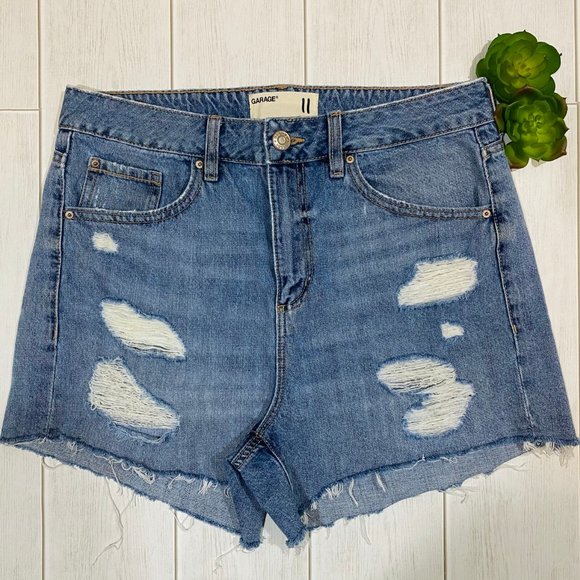 NWOT Garage Distressed Mom Shorts - Picture 1 of 4